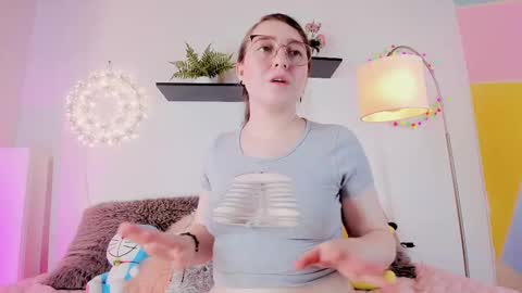 Julietha  online show from March 2025 04:44:01 PM