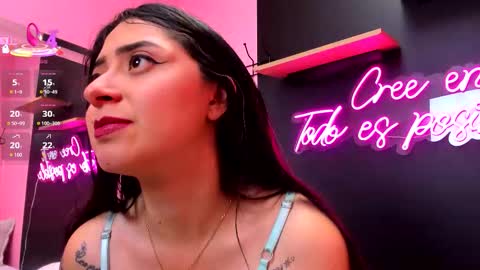 Snapshot of juliethcruz chatting on January 2026 08:47:02 PM online show from January 2026 08:47:02 PM