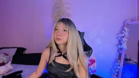 Julieth online show from July 2026 08:55:02 PM