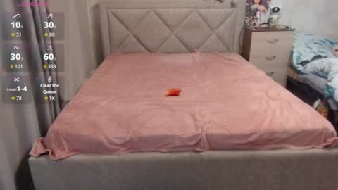 Julietkitty online show from July 2026 06:17:01 AM