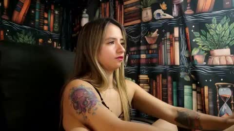 Julietta Jackson online show from February 2025 08:47:02 PM