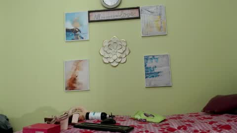 Snapshot of juliette18rose chatting on May 2026 01:36:01 AM juliette18rose online show from May 2026 01:36:01 AM