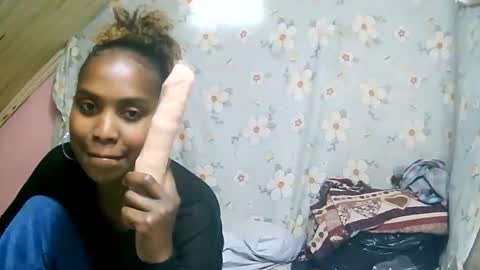 juliette9794 online show from September 2025 02:16:02 PM