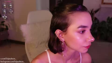 Snapshot of juliette_dee chatting on January 2025 09:11:02 PM Juliette Dee online show from January 2025 09:11:02 PM