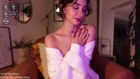 Snapshot of juliette_dee chatting on February 2025 10:19:02 PM Juliette Dee online show from February 2025 10:19:02 PM