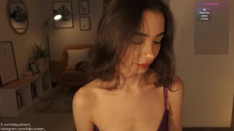 Snapshot of juliette_dee chatting on November 2025 09:59:01 PM Juliette Dee online show from November 2025 09:59:01 PM