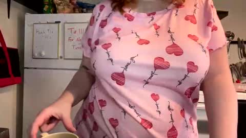 Snapshot of juliette_garden chatting on January 2025 08:53:01 PM Here most days 3 online show from January 2025 08:53:01 PM