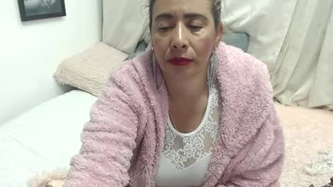 Snapshot of juliialove_ chatting on January 2025 06:22:02 AM Juliia online show from January 2025 06:22:02 AM