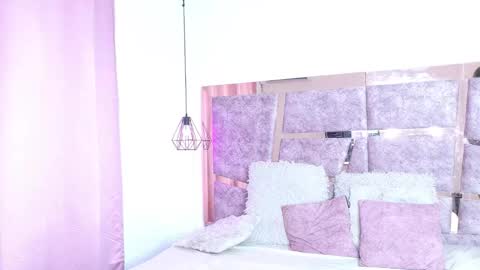 julikeita online show from February 2026 02:53:01 AM