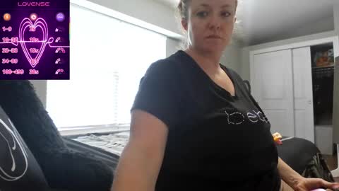 Juli Monroe online show from January 2026 11:21:01 PM