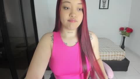 Juline Smith online show from December 2025 10:57:02 AM