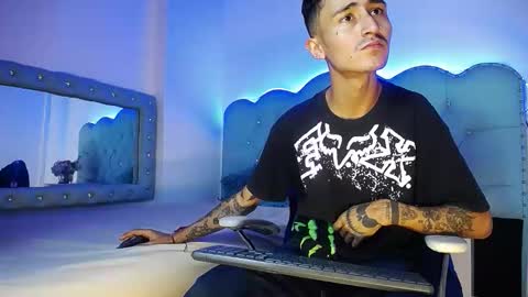 Snapshot of jullian_ricci chatting on February 2026 01:36:01 PM jullian online show from February 2026 01:36:01 PM