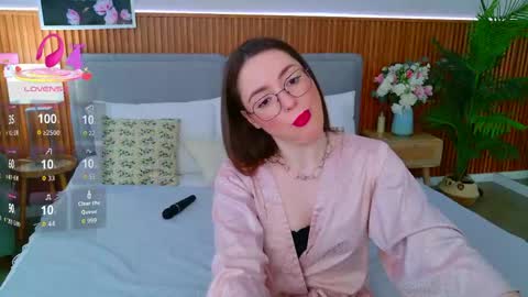 Julli online show from May 2026 05:02:02 AM
