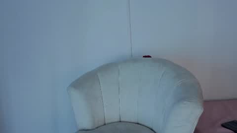 july_quinzel online show from July 2026 08:00:01 PM