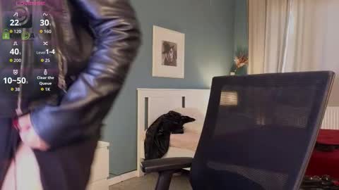 Julya Mistress online show from November 2025 09:42:02 AM