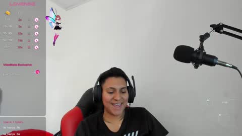 Snapshot of julya_smith_69 chatting on October 2025 03:09:02 PM Julya Smith online show from October 2025 03:09:02 PM