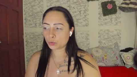 juliana online show from May 2026 09:20:01 PM