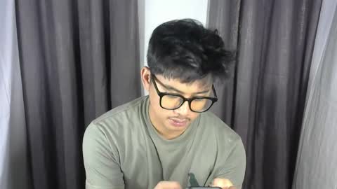 Snapshot of julz_alwayshorny chatting on October 2025 05:21:02 PM call me julz online show from October 2025 05:21:02 PM