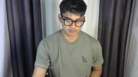 Snapshot of julz_alwayshorny chatting on October 2025 03:56:02 PM call me julz online show from October 2025 03:56:02 PM