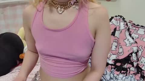 Snapshot of june999bunny chatting on February 2026 06:10:02 AM june999bunny online show from February 2026 06:10:02 AM