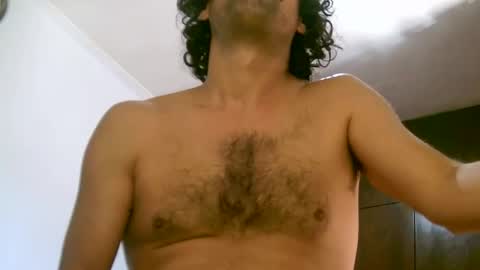 Mia online show from March 2025 12:56:02 PM