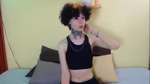 Snapshot of juneblake_ chatting on March 2026 02:12:01 PM JuneBlake online show from March 2026 02:12:01 PM