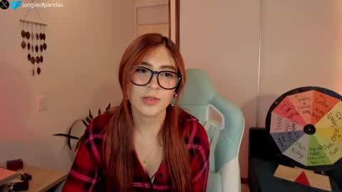 Snapshot of jungleofpandas chatting on January 2025 01:53:02 AM Call me Sussy online show from January 2025 01:53:02 AM