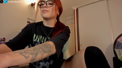 Snapshot of jungleofpandas chatting on January 2025 04:25:01 AM Call me Sussy online show from January 2025 04:25:01 AM