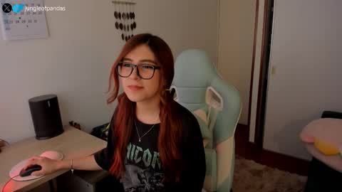 Snapshot of jungleofpandas chatting on October 2025 06:08:02 PM Call me Sussy online show from October 2025 06:08:02 PM