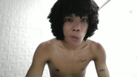 Snapshot of junior_thegoldenboy chatting on May 2026 02:13:02 PM junior_thegoldenboy online show from May 2026 02:13:02 PM