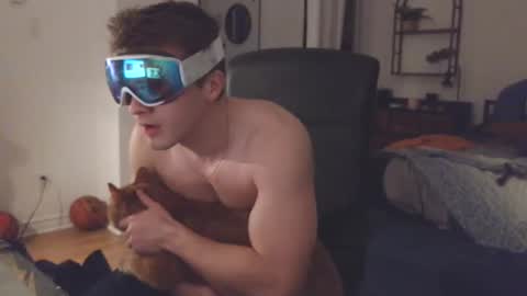 Junior Madison online show from February 2025 11:25:02 PM