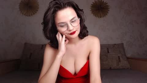 Snapshot of junnewers chatting on December 2024 04:28:02 PM JunneWers online show from December 2024 04:28:02 PM