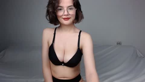 Snapshot of junnewers chatting on January 2025 05:53:01 PM JunneWers online show from January 2025 05:53:01 PM