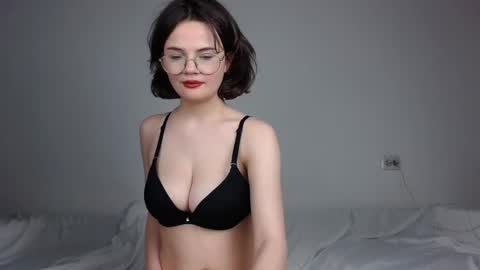 Snapshot of junnewers chatting on February 2025 09:20:02 PM JunneWers online show from February 2025 09:20:02 PM