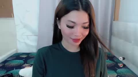 Snapshot of juny_lany chatting on October 2025 01:29:02 PM Karla online show from October 2025 01:29:02 PM