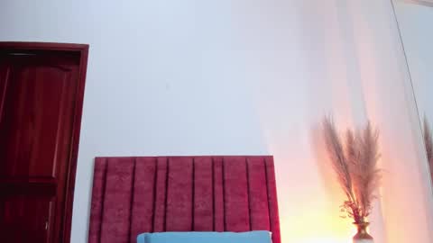 Jupiter Fox online show from September 2025 12:23:01 AM