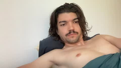 Snapshot of just_a_guy_with_a_big_cock chatting on June 2026 07:14:01 AM just_a_guy_with_a_big_cock online show from June 2026 07:14:01 AM