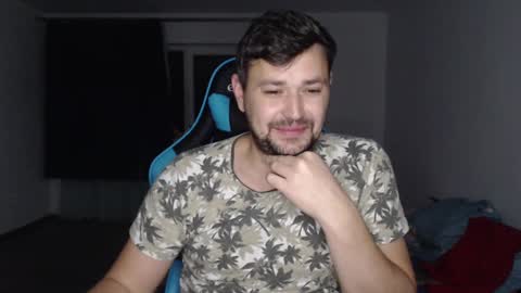 Snapshot of just_a_nice_guy_27 chatting on December 2024 09:52:01 PM Alex online show from December 2024 09:52:01 PM