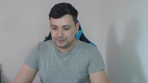 Snapshot of just_a_nice_guy_27 chatting on March 2025 11:29:02 AM Alex online show from March 2025 11:29:02 AM