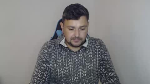 Snapshot of just_a_nice_guy_27 chatting on October 2025 11:19:01 AM Alex online show from October 2025 11:19:01 AM