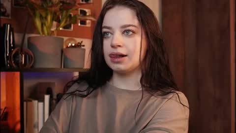 just_dakota_ online show from February 2026 10:23:01 AM