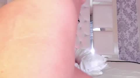 Snapshot of just_emilyy chatting on January 2025 01:39:01 AM EMI independent model online show from January 2025 01:39:01 AM