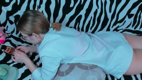 Snapshot of just_fucked chatting on March 2025 03:35:02 AM Nika and Mark online show from March 2025 03:35:02 AM