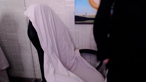 just_gay_ online show from February 2025 01:43:02 PM