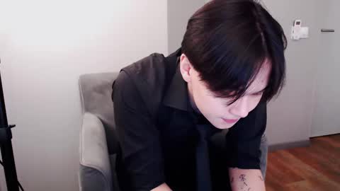 just_gay_ online show from February 2025 01:51:01 PM