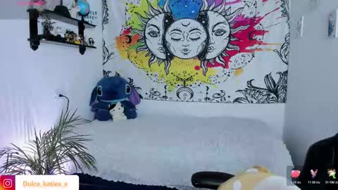 Snapshot of just_katiex chatting on November 2025 10:32:01 AM Sofia online show from November 2025 10:32:01 AM