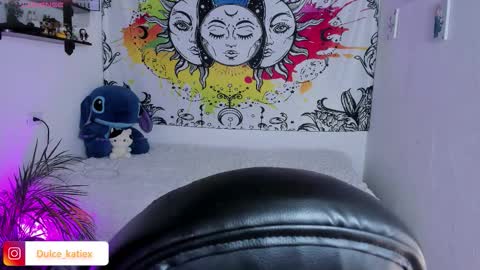 Snapshot of just_katiex chatting on December 2025 12:26:02 AM Sofia online show from December 2025 12:26:02 AM