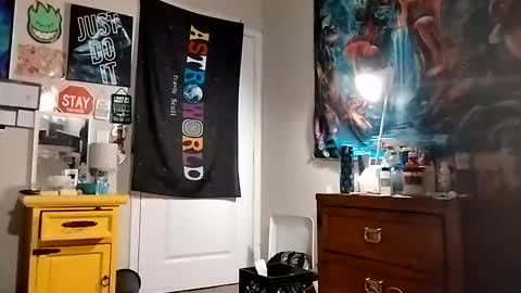 just_myself101 online show from February 2026 07:15:01 AM