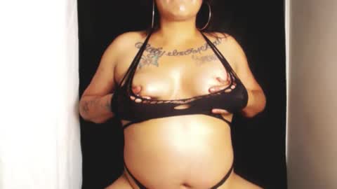Layla online show from May 2026 08:31:02 AM
