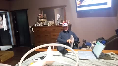 Tohiptwoquit online show from February 2025 12:52:01 AM